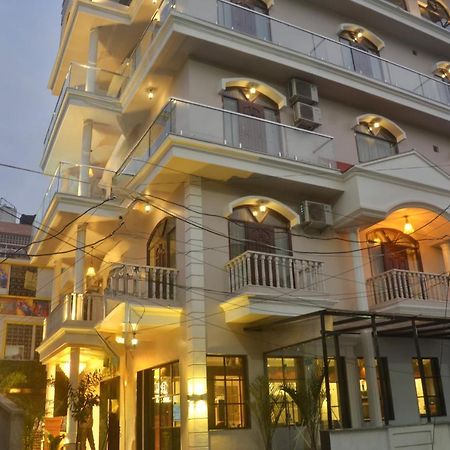 Hotel Rio Benaras Varanasi Bagian luar foto
