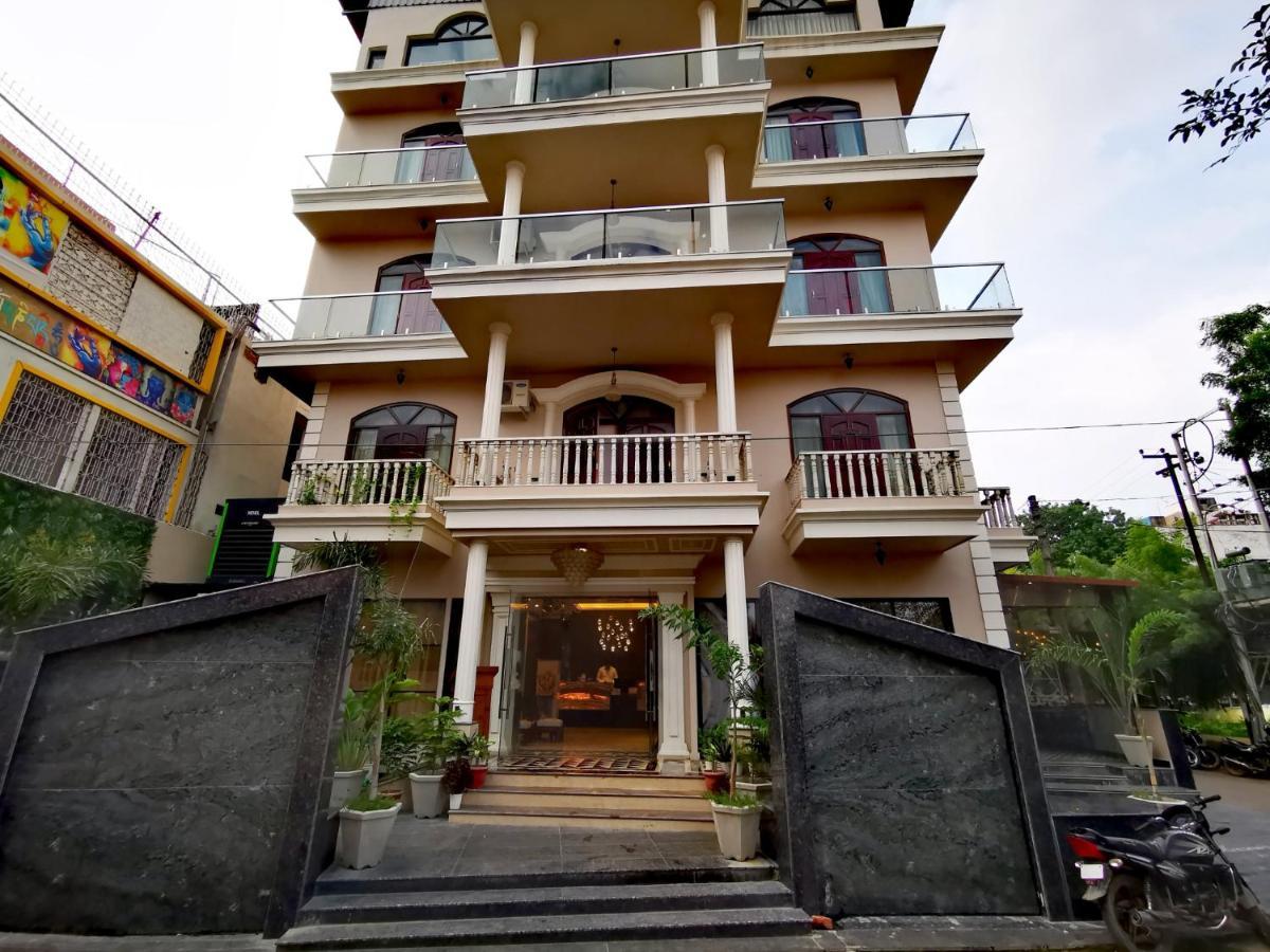 Hotel Rio Benaras Varanasi Bagian luar foto